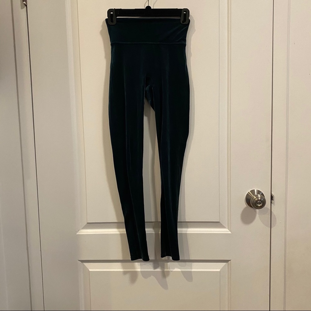 Spanx Velvet Leggings in Color Malachite - Picture 6 of 7